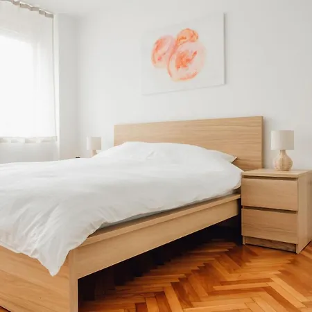 Apartament White - Free Parking *