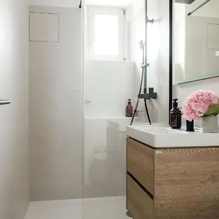 White - Free Parking Apartamento *