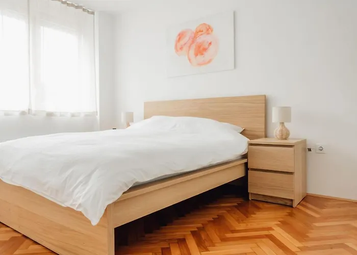 아파트 White - Free Parking *