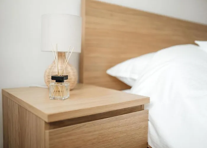 White - Free Parking 아파트 *